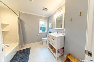 6 Liberty St, Milford, CT 06460 - Photo 12
