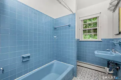 11 Lycett Court, Norwalk, CT 06850 - Photo 18