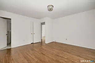 11 Lycett Ct, Norwalk, CT 06850 - Photo 12
