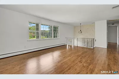 11 Lycett Court, Norwalk, CT 06850 - Photo 4