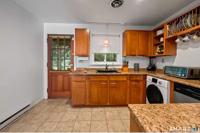 1660 Farmington Avenue #2, Farmington, CT 06085 - Photo 8