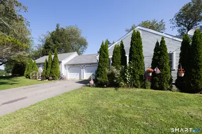 44-46 Beach Park Road, Clinton, CT 06413 - Photo 24