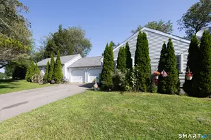 44-46 Beach Park Rd, Clinton, CT 06413 - Photo 24