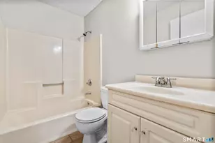 55 Thompson St, East Haven, CT 06513 - Photo 18