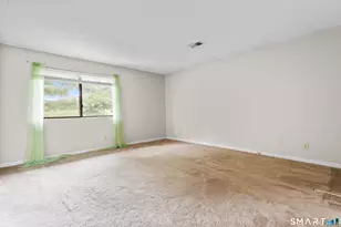 55 Thompson St, East Haven, CT 06513 - Photo 14