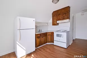 119 Rocton Ave, Bridgeport, CT 06606 - Photo 2