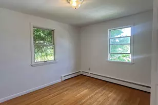 43 Glenview Ave, Waterbury, CT 06708 - Photo 10