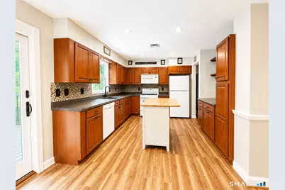253 Great Plain Road, Danbury, CT 06811 - Photo 8