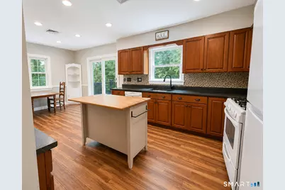 253 Great Plain Road, Danbury, CT 06811 - Photo 10