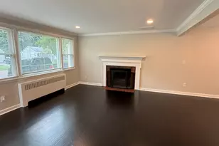 143 S New Rd, Hamden, CT 06518 - Photo 8