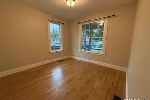 217 Beacon St, Hartford, CT 06105 - Photo 16