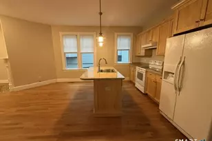 217 Beacon St, Hartford, CT 06105 - Photo 4