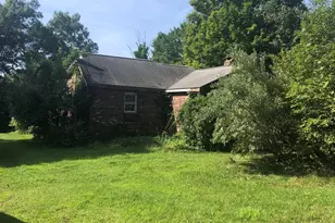 337 Hampton Rd, Chaplin, CT 06235 - Photo 14