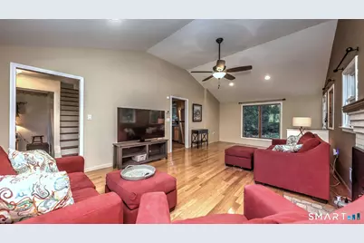 22 Central Avenue, North Haven, CT 06473 - Photo 8