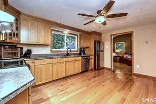 22 Central Ave, North Haven, CT 06473 - Photo 14