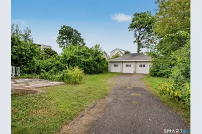 28 Houston Terrace, Stamford, CT 06902 - Photo 24