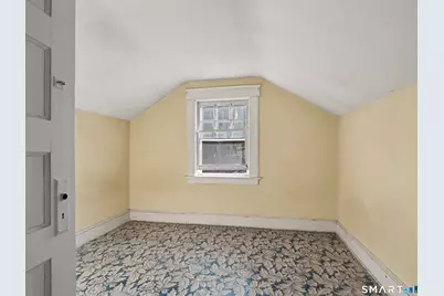 28 Houston Terrace, Stamford, CT 06902 - Photo 20