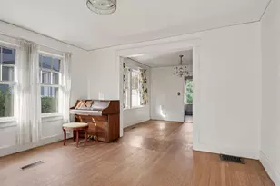 28 Houston Terrace, Stamford, CT 06902 - Photo 6