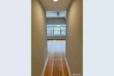 217 Park Road #3rd FL, West Hartford, CT 06119 - Photo 2