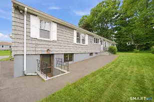 100 Crofton St, New Haven, CT 06513 - Photo 4