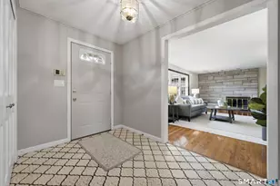 100 Crofton St, New Haven, CT 06513 - Photo 8