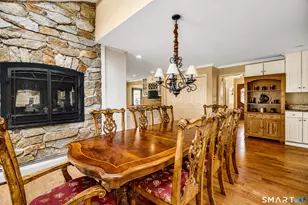 36 Shadows End Ln, Milford, CT 06460 - Photo 12