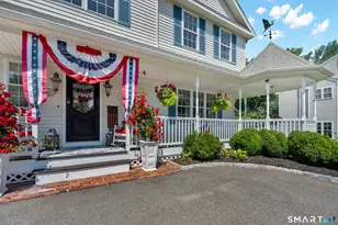 36 Shadows End Ln, Milford, CT 06460 - Photo 4