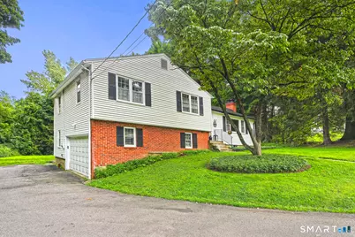 2 Chestnut Circle, Naugatuck, CT 06770 - Photo 2