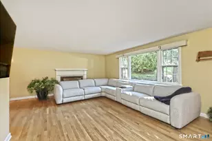 2 Chestnut Cir, Naugatuck, CT 06770 - Photo 6