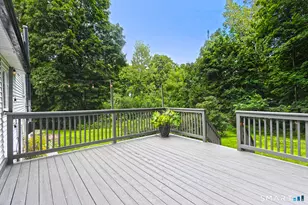 2 Chestnut Cir, Naugatuck, CT 06770 - Photo 40