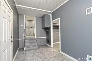 2 Chestnut Cir, Naugatuck, CT 06770 - Photo 24