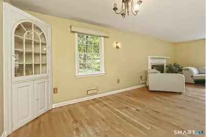 2 Chestnut Circle, Naugatuck, CT 06770 - Photo 8