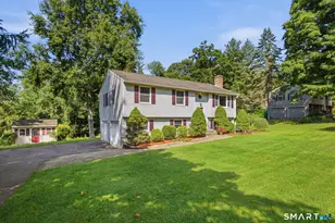80 Gideon Ln, Glastonbury, CT 06033 - Photo 2