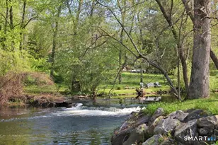 69 Studio Rd, Stamford, CT 06903 - Photo 4