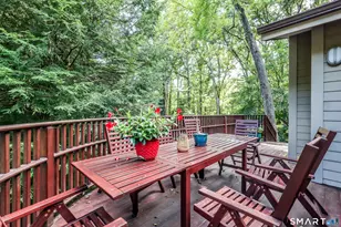 69 Studio Rd, Stamford, CT 06903 - Photo 18