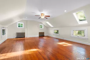 218 Grumman Ave, Norwalk, CT 06851 - Photo 20