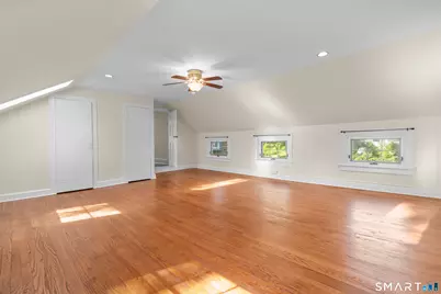 218 Grumman Avenue, Norwalk, CT 06851 - Photo 22