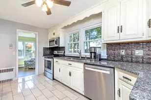 25 Prospect St, Portland, CT 06480 - Photo 12
