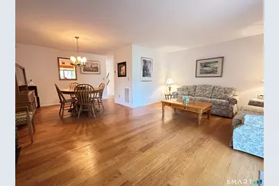 83 Van Buskirk Avenue #83, Stamford, CT 06902 - Photo 4