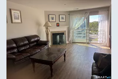 133 Harbor Close #133, New Haven, CT 06519 - Photo 2