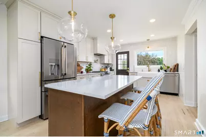136 Alton Road, Stamford, CT 06906 - Photo 4