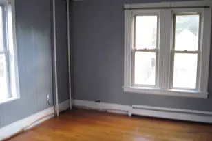 78 Whitmore St, Hartford, CT 06114 - Photo 12