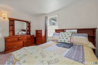 80 Suffolk Drive, East Hartford, CT 06118 - Photo 14