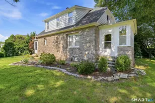 1 E Lake Dr, Waterford, CT 06375 - Photo 2