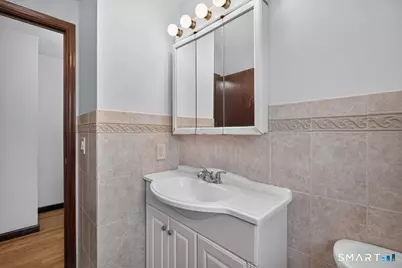 9-11 Goodwin Place, East Hartford, CT 06108 - Photo 24