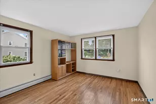 9-11 Goodwin Pl, East Hartford, CT 06108 - Photo 14