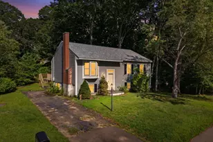 6 Hemlock Cir, Clinton, CT 06413 - Photo 2