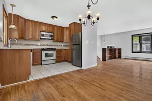 6 Hemlock Cir, Clinton, CT 06413 - Photo 12