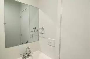 56 Taylor Pl, Fairfield, CT 06890 - Photo 12
