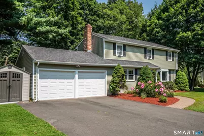 85 Galaxy Drive, Manchester, CT 06040 - Photo 2
